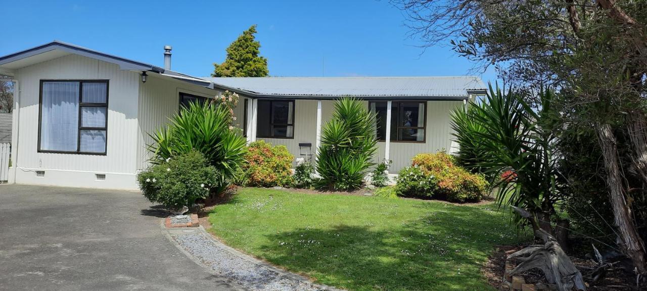 Villa Cosy On Courtney Motueka Exterior foto
